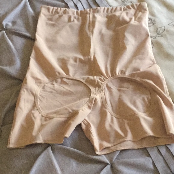 Shapewear - Picture 2 of 2